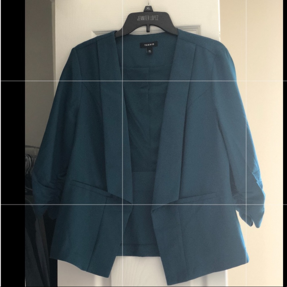 Torrid 00 teal blazer